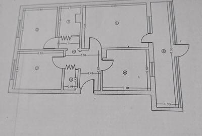 Vand apartament 3 camere decomandat parter balcon gaze naturale NAVODARI, zona EST - 3