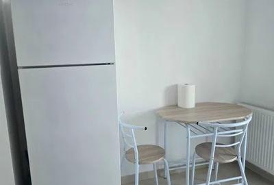 Apartament cu 1 camera, decomandat, etajul 3/7, zona Dacia - 3