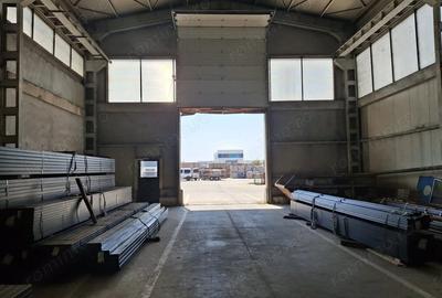 Spațiu comercial, de 646 mp, în Central - 4