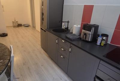 Apartament cu 2 camere decomandat în 1 Decembrie 1918 - 12