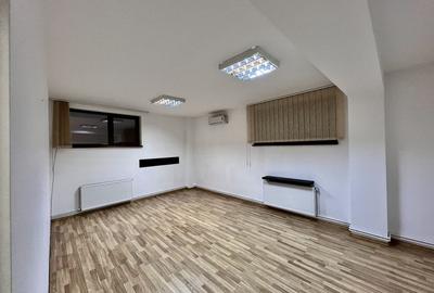 Aviatiei /  Spatiu in Vila/ Decomandat – Acces separat/ Str. Elena Caragiani - 10