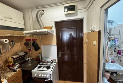 Garsonieră decomandată în Central - 4