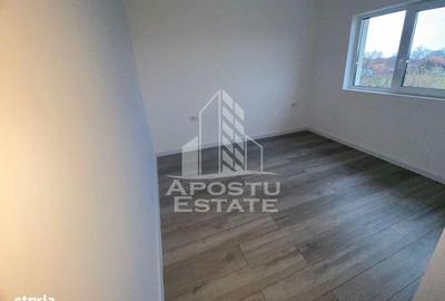 Casă cu 4 camere cu Teren 126 Mp în Moșnița Nouă - 1