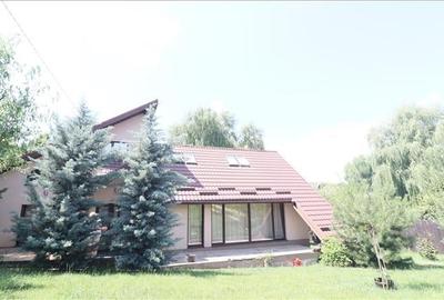 Vila individuala in Barnova 3 camere, 1000 mp teren, curte superba amenajata, ga - 1