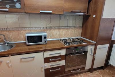 Apartament cu 2 camere decomandat în Rahova - 3