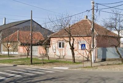 Casă cu 4 camere în Iosia