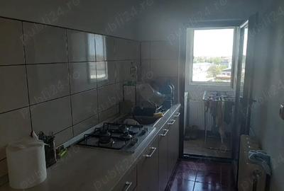 Garsonieră decomandată, mobilată în Complex Studențesc - 2