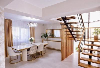 Casă cu 4 camere cu Teren 470 Mp în Central - 3