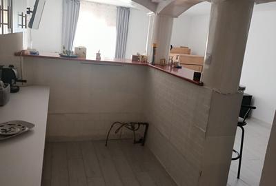 Spațiu comercial, de 320 mp, în Central - 5