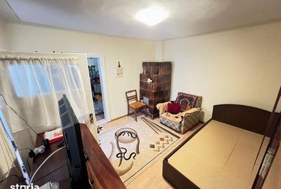 Casă cu 2 camere cu Teren 391 Mp în Vest - 3
