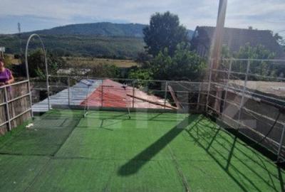 Casa 5 camere, Sacele , panouri solare 6kw, terasa , 835 mp - 3