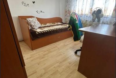 Apartament cu 2 camere decomandat în Nicolina - 3