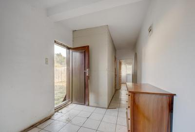 SNAGOV CENTRAL, CASA 144 MP, LOT 1000 MP! - 11