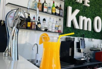 Spațiu comercial, de 60 mp, în Central - 3