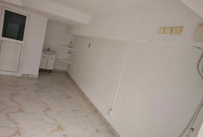 Spațiu comercial, de 25 mp, în Aranghel - 8