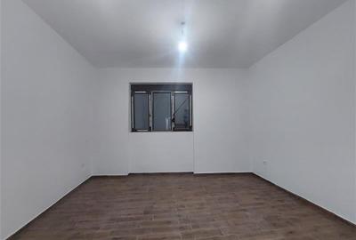 Apartament cu curte privata, zona Bou Rosu, pentru locuit sau afacere - 8