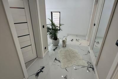 Casă cu 4 camere decomandat în Aurel Vlaicu - 2