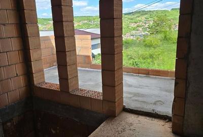 Casă cu 4 camere în Stana - 2