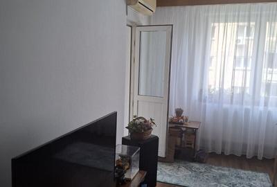 Apartament cu 3 camere decomandat în Drumul Taberei - 1