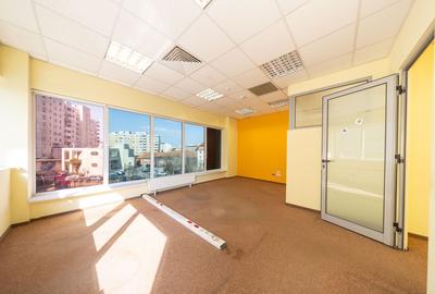 Spațiu comercial, de 612 mp, în 13 Decembrie - 11