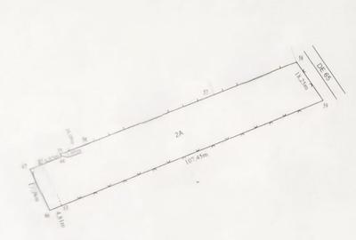 Teren de 2000 mp, în Central