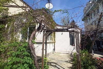 Casă cu 3 camere cu Teren 360 Mp în Central - 3