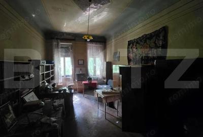 Apartament cu 6 camere decomandat în Central - 3