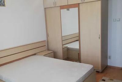 Apartament cu 3 camere, decomandat, etajul 4/10, zona Pacurari Apartament cu 3 camere, decomandat, etajul 4/10, zona Pacurari - 2