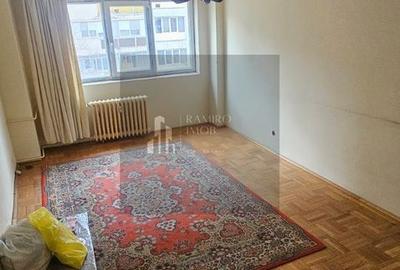 Apartament cu 3 camere decomandat în Vitan - 10