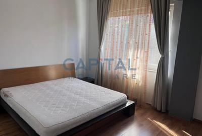 Apartament cu 3 camere semidecomandat, mobilat în Central - 4