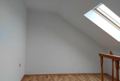 Ap 3 cam. in Gavana 3 in sup de 95 mp, 788 E/mp, an 2008 la pret 75 350 euro . - 7