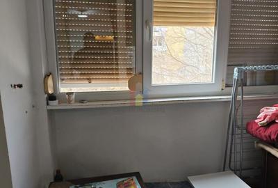 Garsoniera. etaj 2, Mobilata si Utilata, Hipodrom - Sala Pol - 6