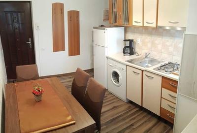 Apartament cu 2 camere semidecomandat în Cedonia