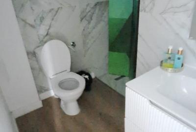 Casă cu 7 camere cu Canalizare în Dorobanți - 8