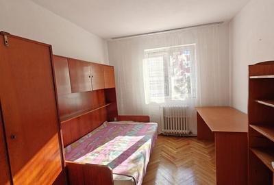 Apartament cu 4 camere decomandat în Mănăștur - 2