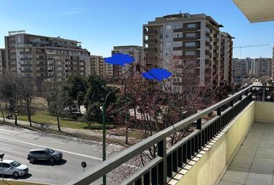 Apartament cu 3 camere în Tractorul - 13
