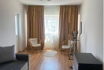 Apartament cu 3 camere decomandat în Pantelimon