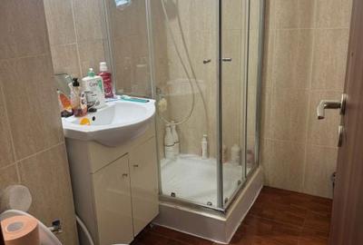 Garsonieră în Brazda lui Novac