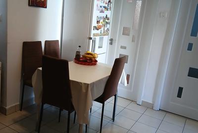 Apartament cu 3 camere semidecomandat în Central - 3