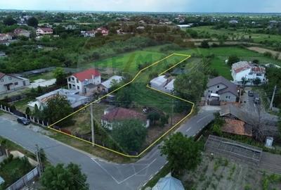 Casă cu 3 camere cu Teren 2100 Mp în Vulturu