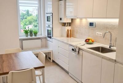 Apartament cu 2 camere decomandat în Canta