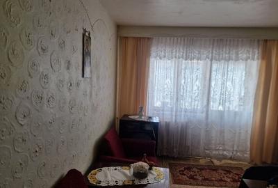 Apartament cu 3 camere decomandat în Central - 2