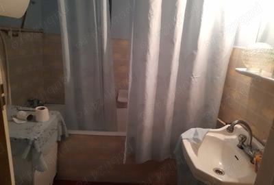 Casă cu 3 camere în Pucioasa - 8