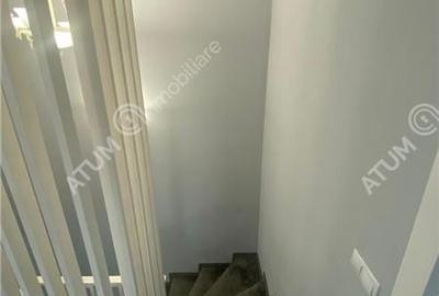 Duplex cu 5 camere cu Canalizare în Central - 22