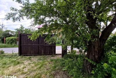 Teren de 1350 mp, în Periș