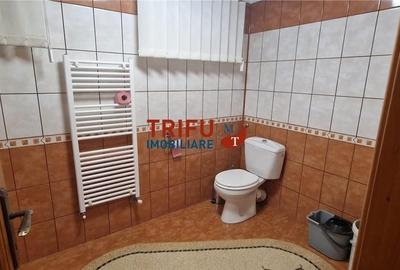 Casă cu 4 camere în Micești