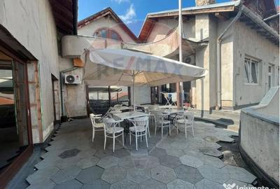 Apartament cu 4 camere decomandat în Orașul de Jos - 3