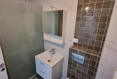 Apartament cu 3 camere decomandat în Energia - 12