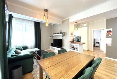 Apartament cu 3 camere semidecomandat, mobilat în Domenii