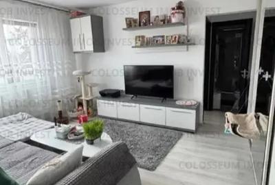 Apartament cu 2 camere semidecomandat în Florilor